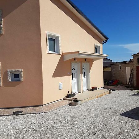 Apartmani Luca Fažana Exterior foto