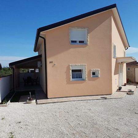 Apartmani Luca Fažana Exterior foto